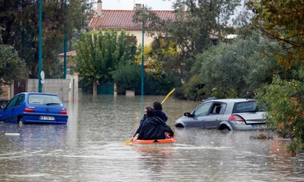 Συναγερμό σήμανε η Γαλλία λόγω της κακοκαιρίας-88χρονη πνίγηκε στο υπόγειο του σπιτιού της